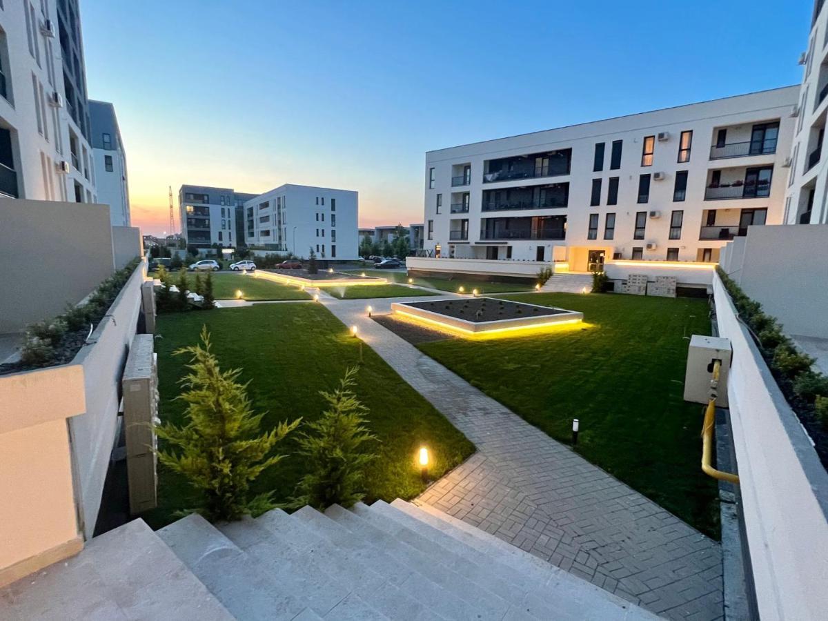 Modern Apartment In Temešvár Exteriér fotografie