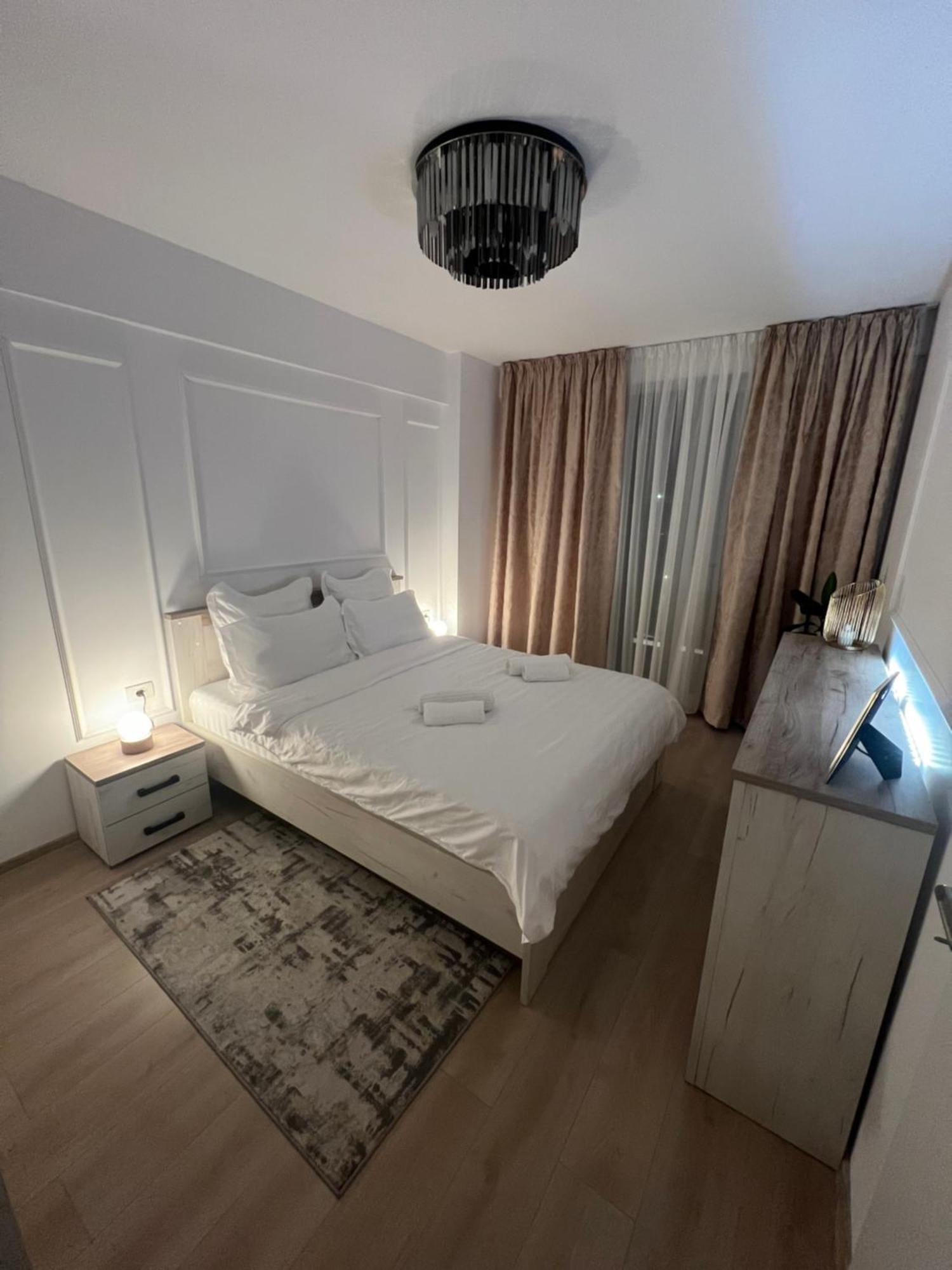 Modern Apartment In Temešvár Exteriér fotografie